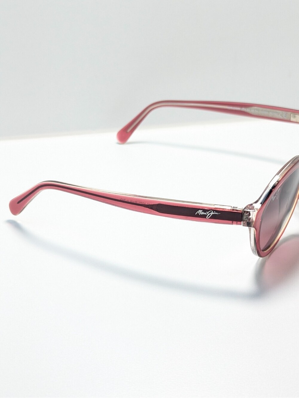 Maui Jim MJ828-520 Mariana Pink Gradient Red Rose Oval Sunglasses 55-18-140 - Picture 5 of 9